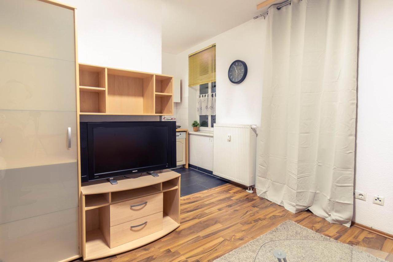 Balkon, Waschmaschine, Tv, Einzelbetten, Nahe Voelkerschlachtsdenkmal Lipsia Esterno foto